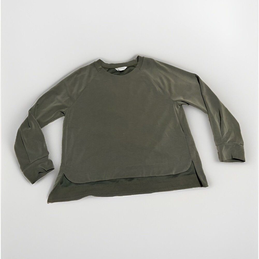 Athleta M  Seasoft Crewneck Sweatshirt Aspen Olive Green Silky SOFT Sweater Top